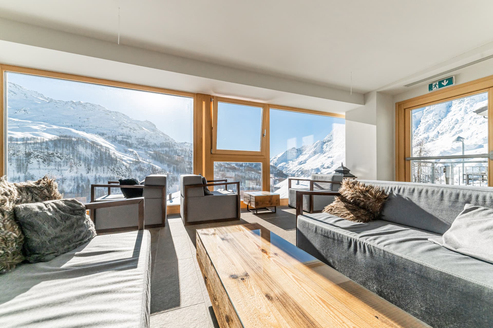 Featured image for the article